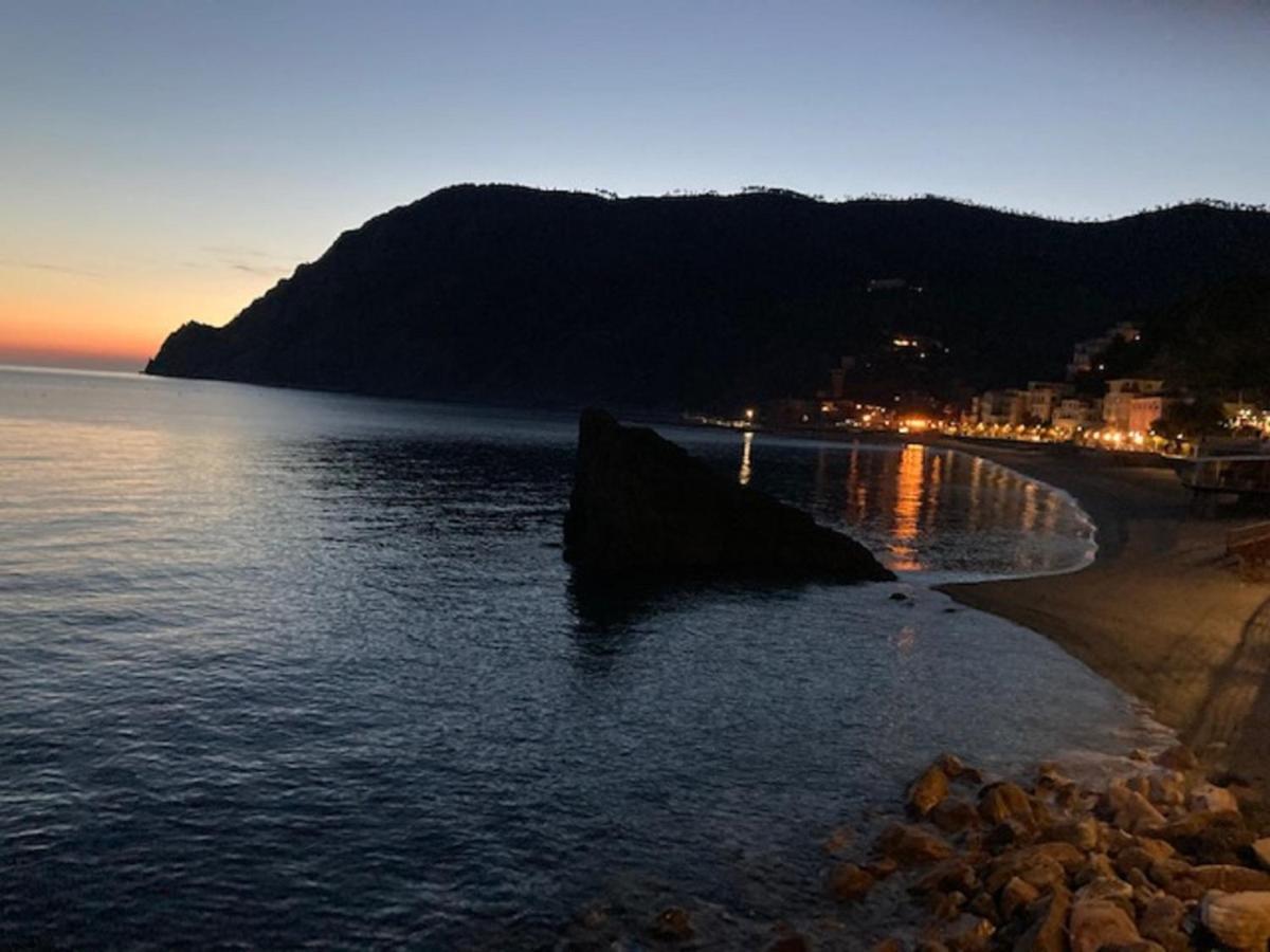Apartament La Gemma Di Monterosso, In Centro Vicino Al Mare Monterosso al Mare Zewnętrze zdjęcie